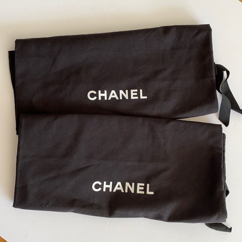New Chanel black draw string shoe cotton bags (2)